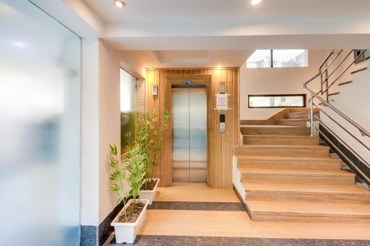 Townhouse 939 Hotel Gagan Inn Near Satyam Inox Patel Nagar Nuova Delhi Esterno foto