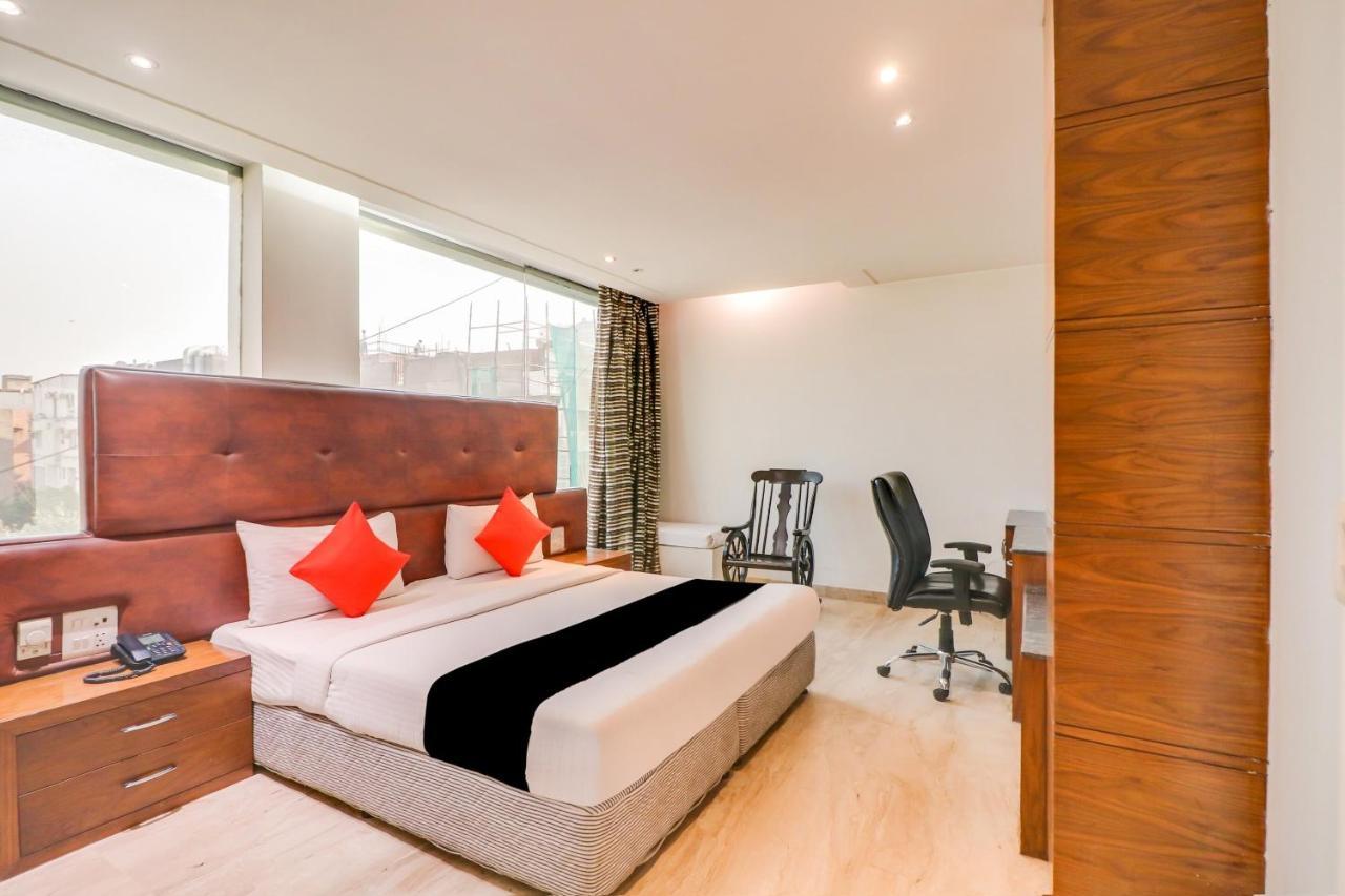 Townhouse 939 Hotel Gagan Inn Near Satyam Inox Patel Nagar Nuova Delhi Esterno foto
