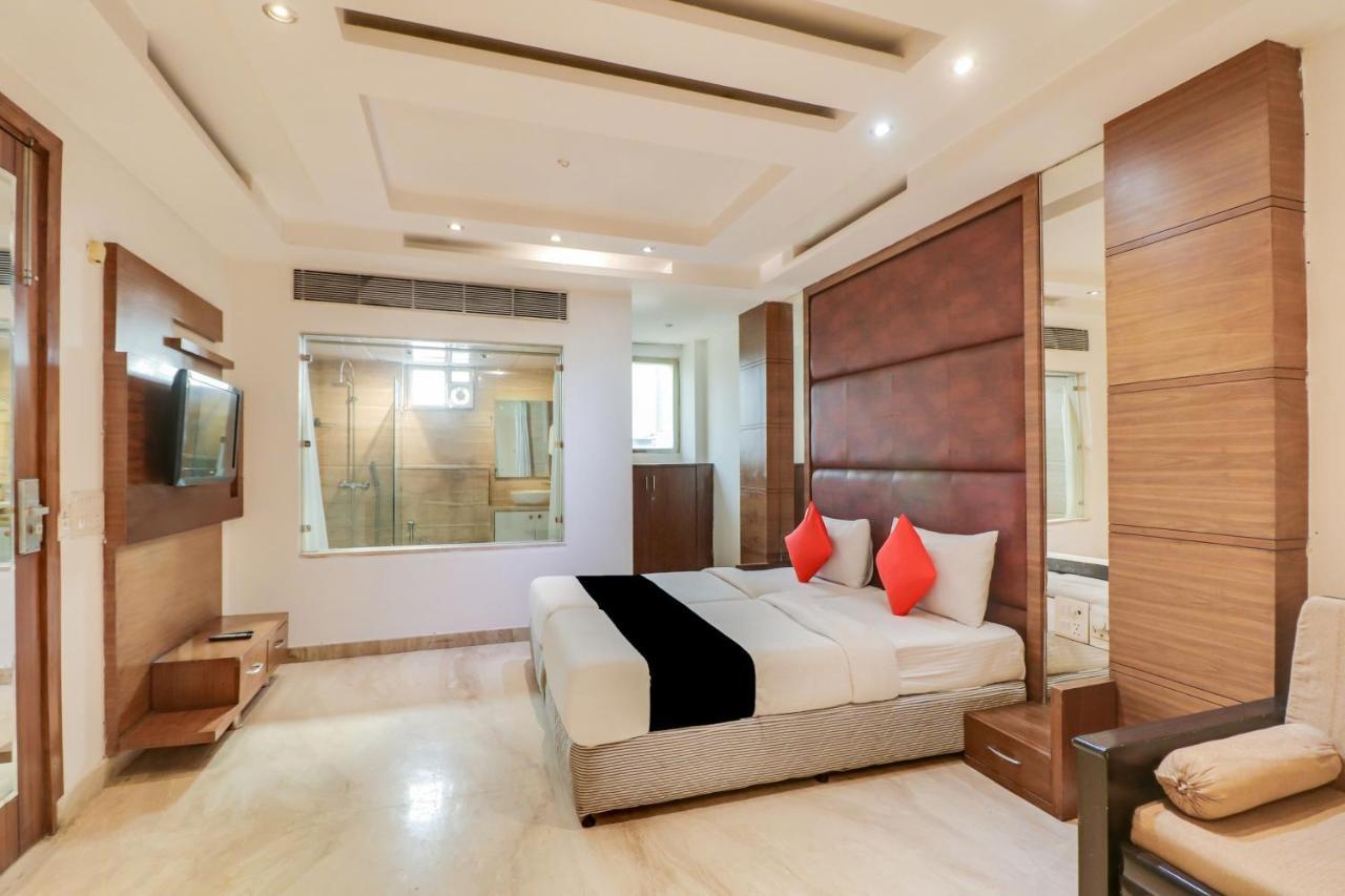 Townhouse 939 Hotel Gagan Inn Near Satyam Inox Patel Nagar Nuova Delhi Esterno foto